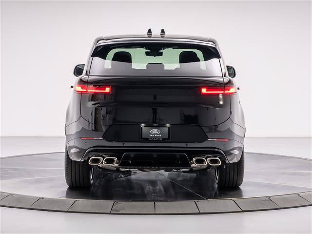 New 2027 Land Rover Range Rover Sport Dynamic SE AWD/4WD image 4