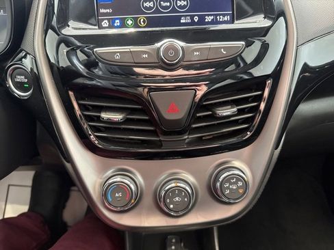 Certified 2022 Chevrolet Spark LT w/ Driver Confidence Package image 18