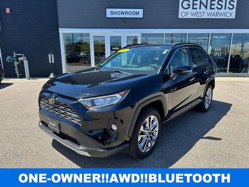 Used 2020 Toyota RAV4 Limited w/ Limited Grade Weather Package AWD/4WD image 1