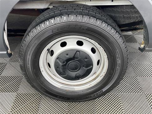 Used 2018 Ford Transit 250 T250 image 28