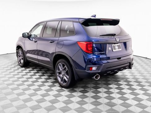 Used 2023 Honda Passport EX-L image 4