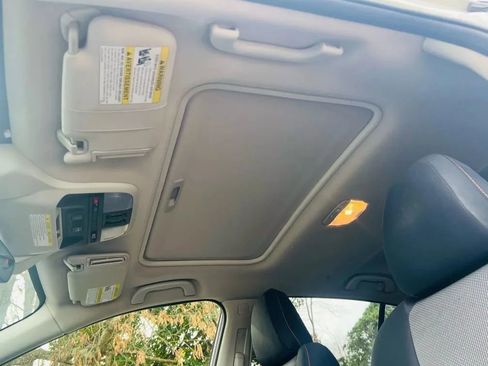 Used 2023 Subaru Crosstrek 2.0i Premium image 22