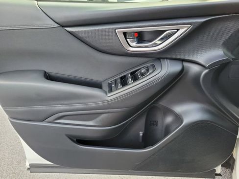 Used 2022 Subaru Forester Premium AWD/4WD image 21