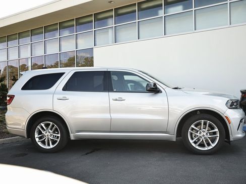 Used 2024 Dodge Durango GT image 4