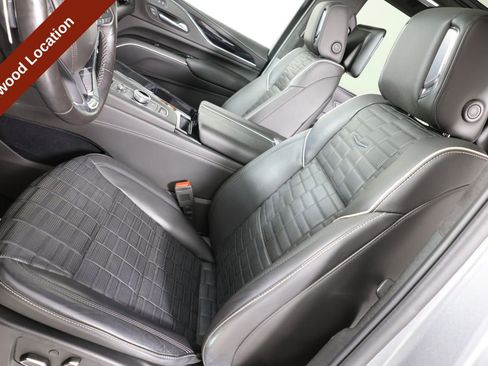 Used 2023 Cadillac Escalade V AWD/4WD image 10