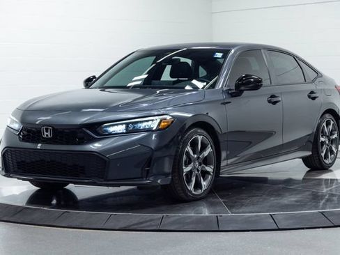 Used 2025 Honda Civic Sport Touring image 6