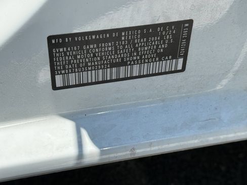 Used 2025 Volkswagen Jetta Sport FWD image 12