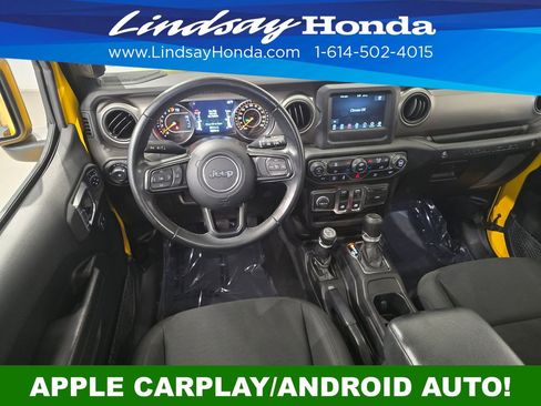 Used 2020 Jeep Wrangler Sport AWD/4WD image 12