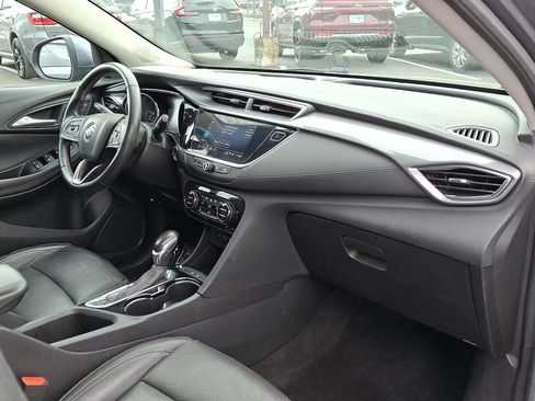 Certified 2022 Buick Encore GX Essence w/ Sport Touring Package image 27