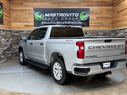 Used 2022 Chevrolet Silverado 1500 Custom w/ LPO, Dark Essentials Package AWD/4WD image 9