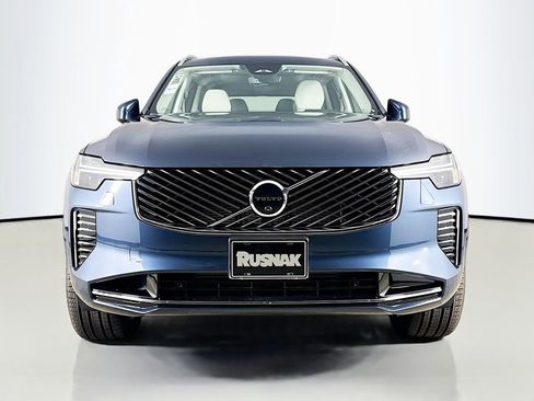 New 2026 Volvo XC90 T8 Ultra w/ Protection Package Premier AWD/4WD image 2