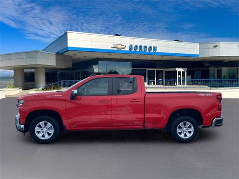 Certified 2021 Chevrolet Silverado 1500 LT image 3