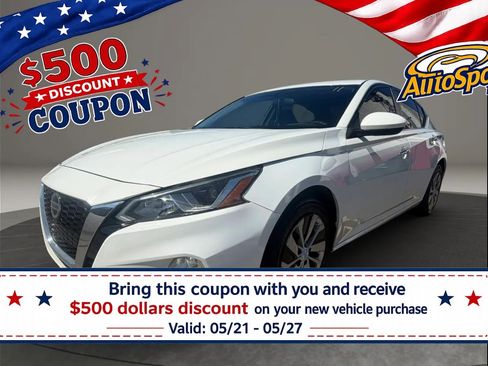Used 2020 Nissan Altima 2.5 S FWD image 1