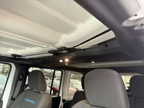 Used 2024 Jeep Wrangler Unlimited Rubicon 4xe w/ Convenience Group image 29