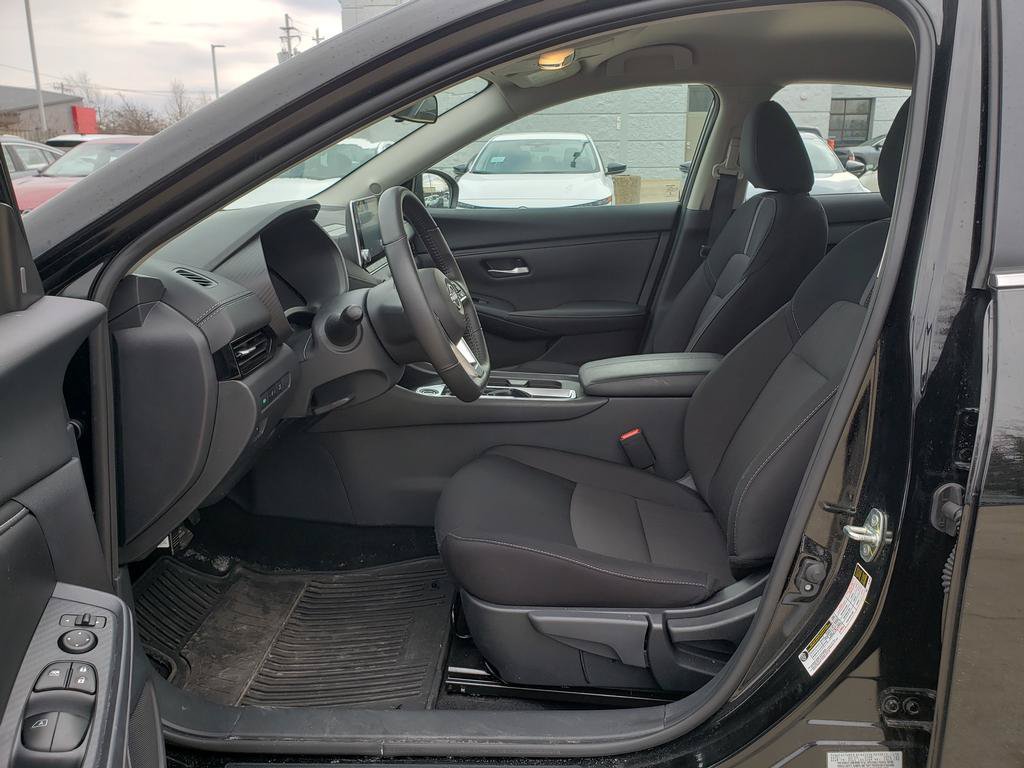 Certified 2025 Nissan Sentra SV w/ All-Weather Package FWD image 25