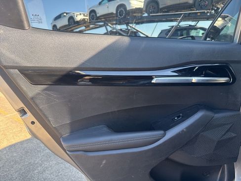 Used 2024 Kia Seltos EX image 21