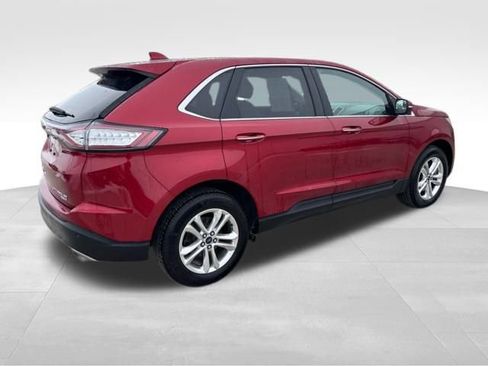 Used 2018 Ford Edge Titanium w/ Equipment Group 301A image 5