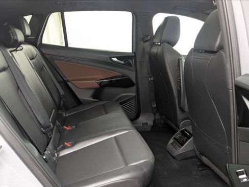 Used 2021 Volkswagen ID.4 Pro S w/ ID.4 Protection Package RWD image 21