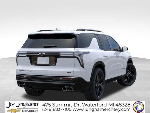 New 2026 Chevrolet Traverse RS w/ LPO, Floor Liner Package AWD/4WD image 4