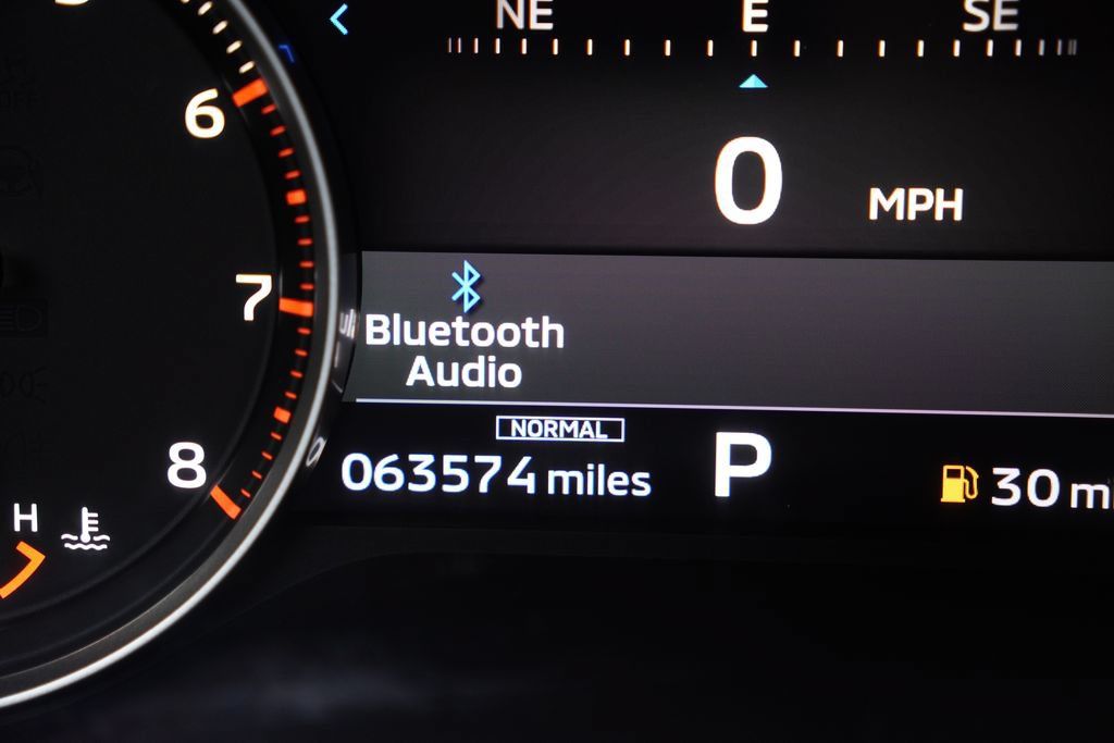 Used 2024 Mitsubishi Outlander SE AWD/4WD image 35