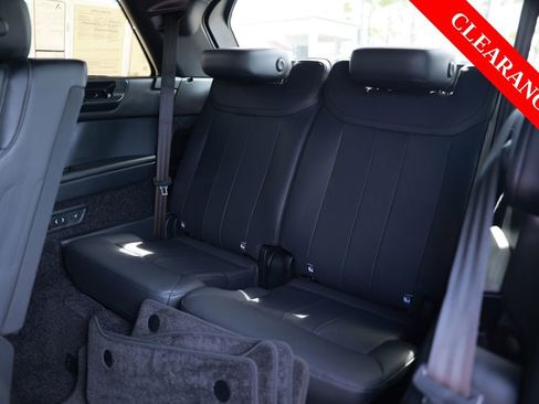 Used 2025 Land Rover Range Rover Long Wheelbase SE AWD/4WD image 33