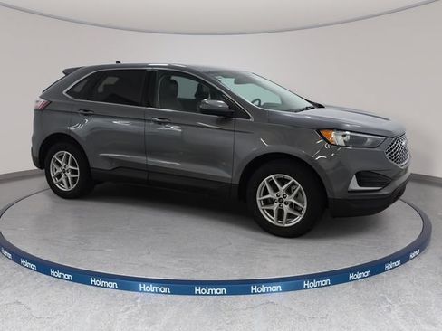 Certified 2024 Ford Edge SEL AWD/4WD image 3