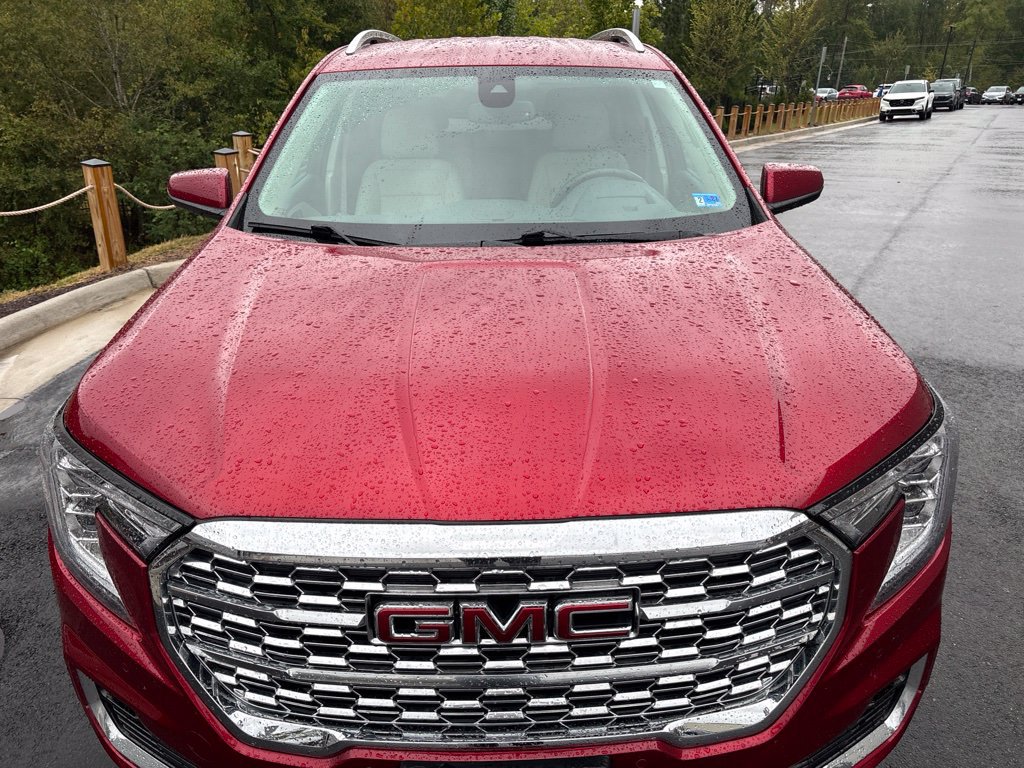 Used 2023 GMC Terrain Denali w/ LPO, Floor Liner Package AWD/4WD image 2