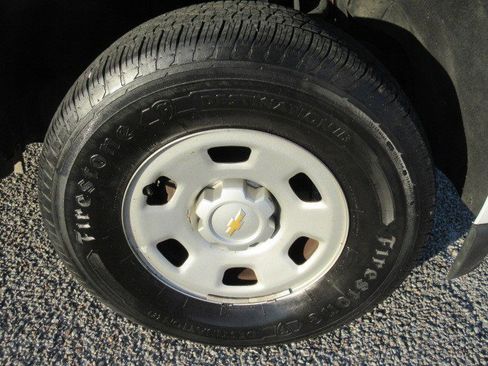 Used 2019 Chevrolet Colorado W/T image 9