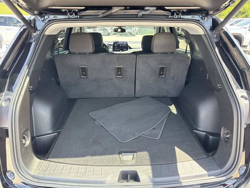 Used 2023 Chevrolet Blazer LT w/ Convenience Package FWD image 33