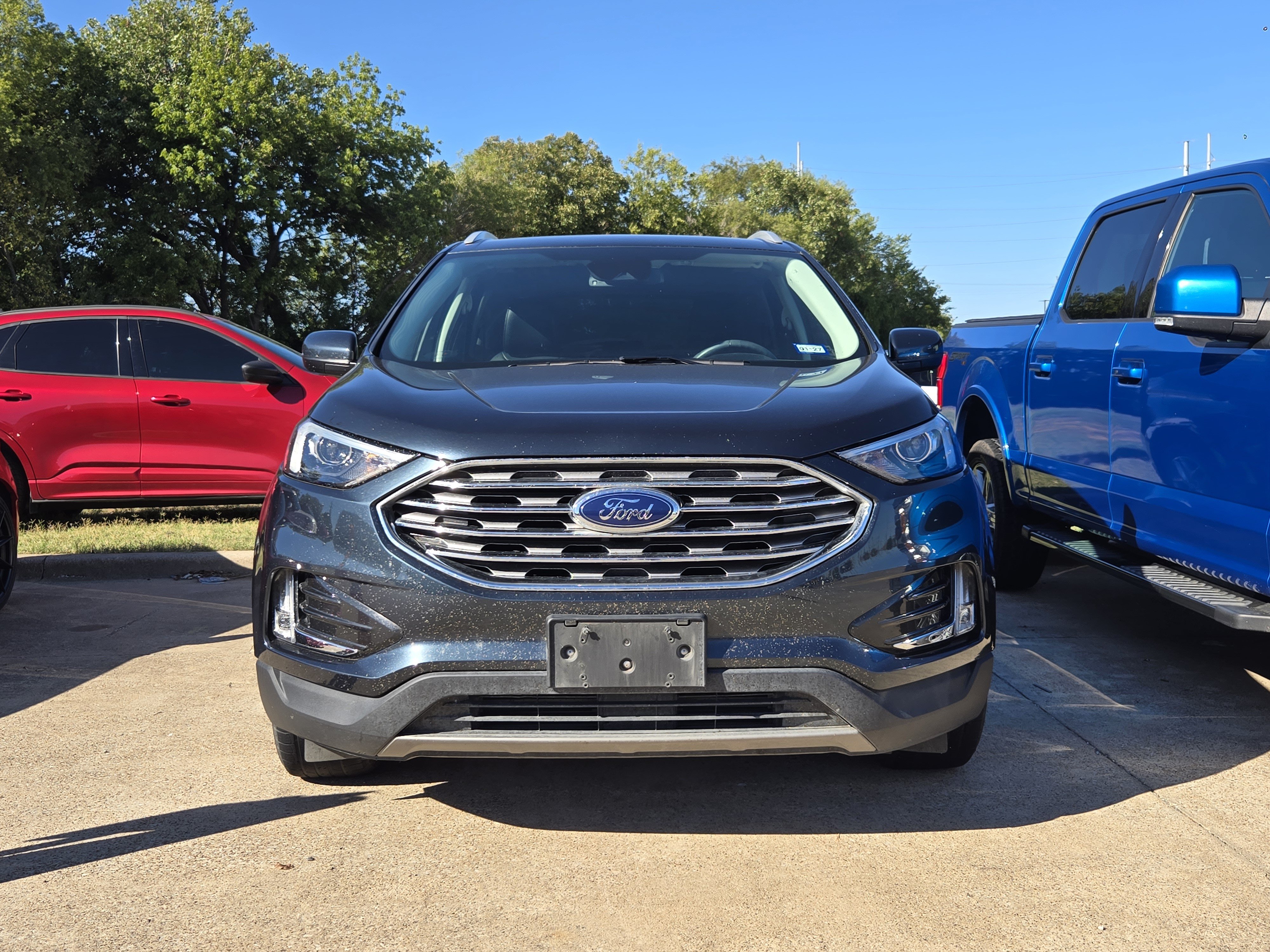 Used 2022 Ford Edge SEL w/ Convenience Package AWD/4WD image 2