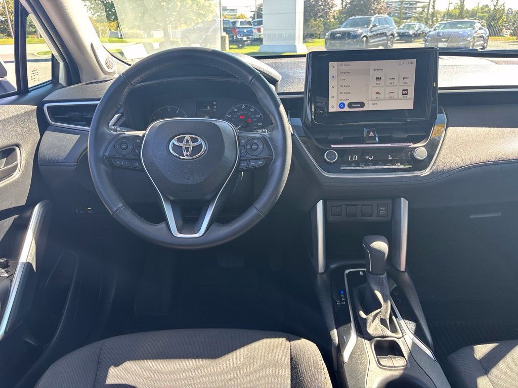 Used 2023 Toyota Corolla Cross LE w/ Moonroof Package AWD/4WD image 26