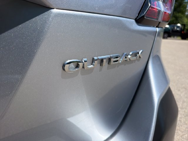 Used 2021 Subaru Outback AWD/4WD image 10