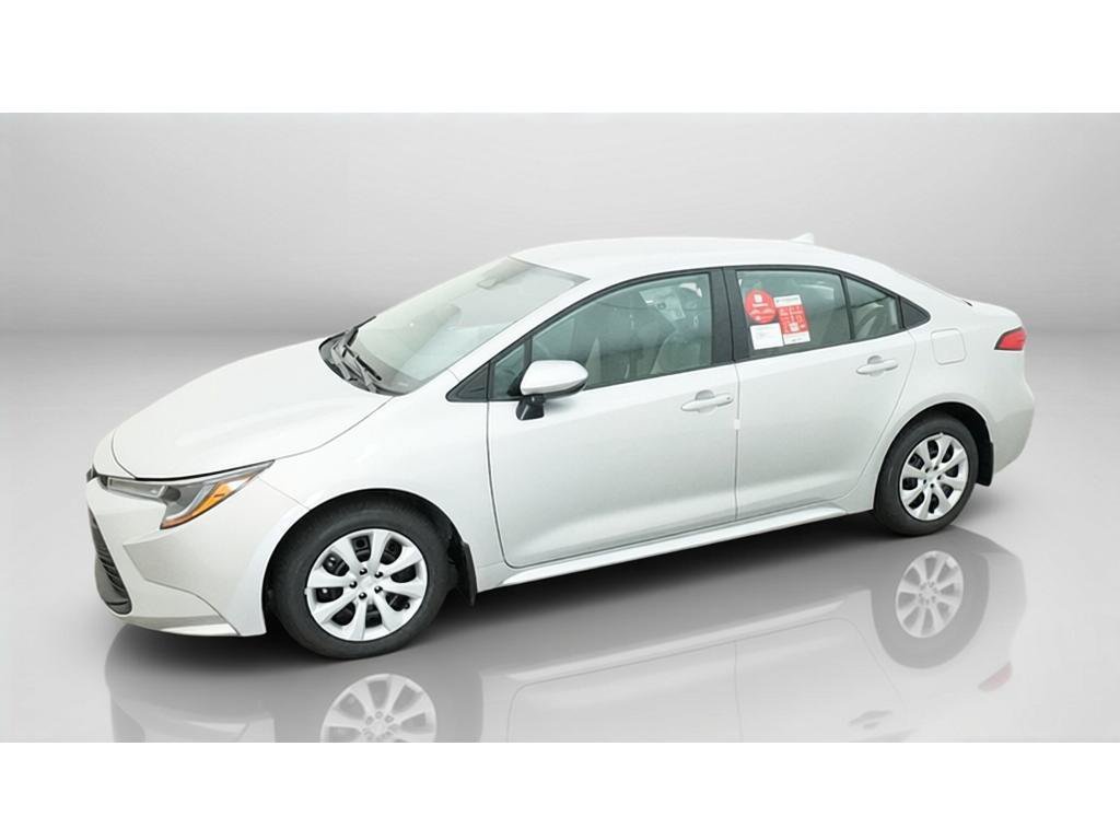 New 2027 Toyota Corolla LE FWD image 2