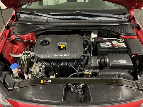 Used 2018 Hyundai Elantra SEL FWD image 38