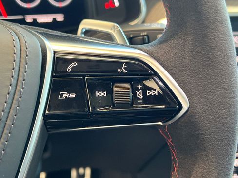 New 2025 Audi RS 6 performance image 19