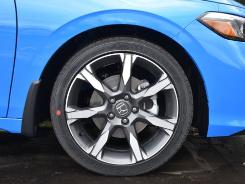 New 2026 Honda Civic Sport Touring image 10