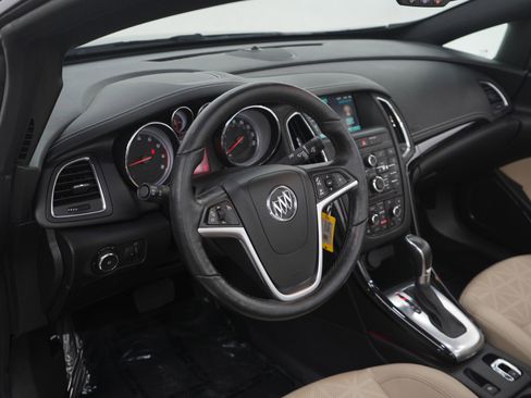 Used 2017 Buick Cascada Premium image 15