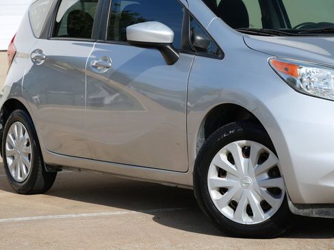 Used 2015 Nissan Versa Note SV FWD image 18
