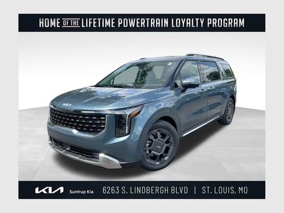 New 2026 Kia Carnival SX