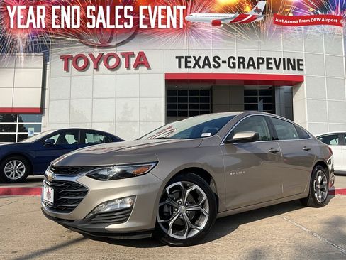 Used 2024 Chevrolet Malibu LT image 1