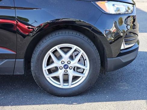 Used 2021 Ford Edge SEL w/ Convenience Package image 9