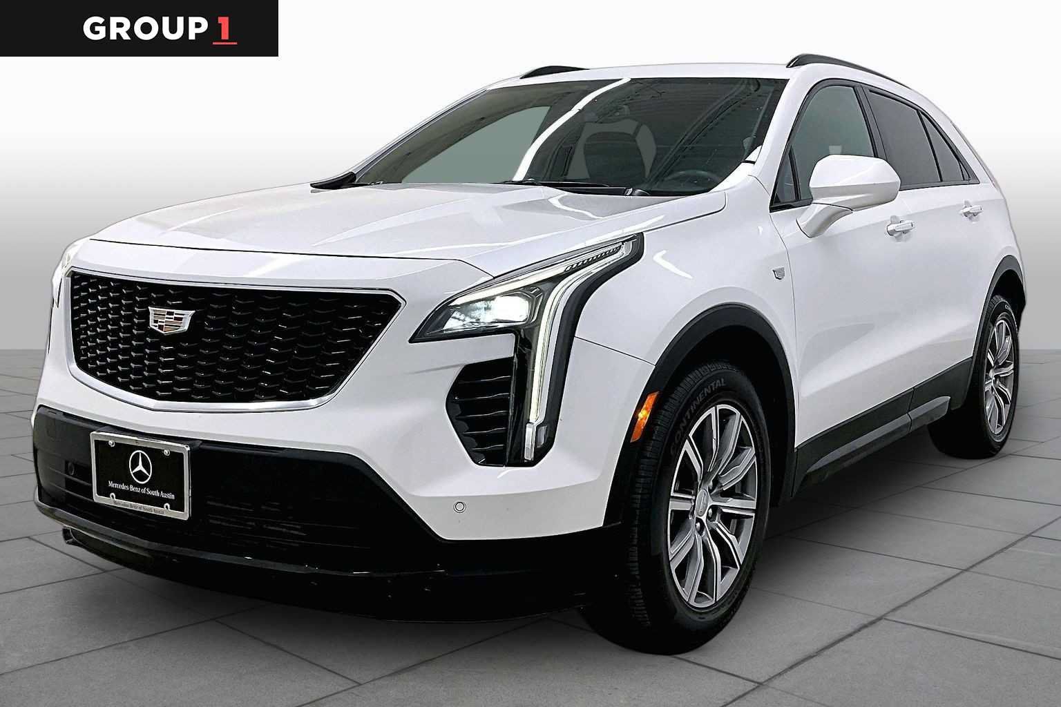 Used 2019 Cadillac XT4 Sport FWD image 1