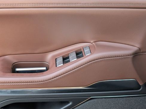 New 2026 Lincoln Navigator Reserve AWD/4WD image 23