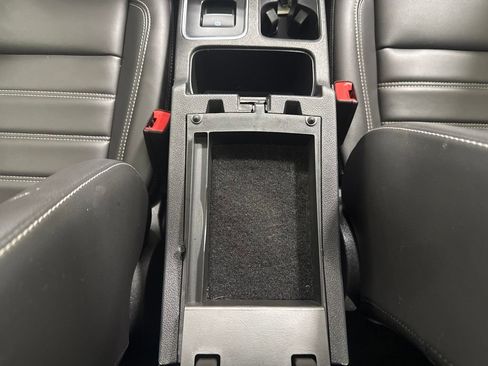 Used 2019 Ford Escape SEL AWD/4WD image 30