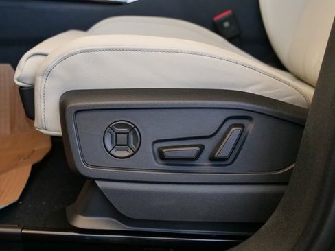 New 2025 Audi Q5 Premium Plus image 11