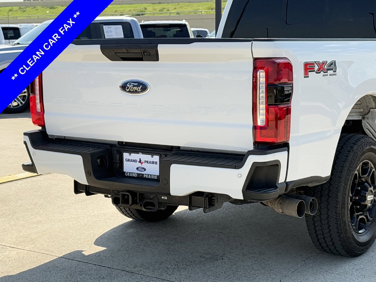 Used 2024 Ford F250 XL w/ STX Appearance Package AWD/4WD image 8