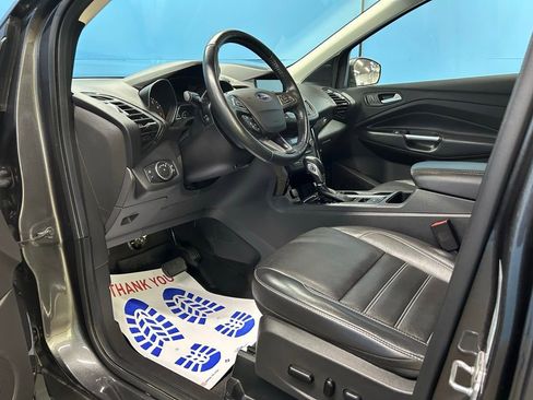 Used 2019 Ford Escape Titanium image 13