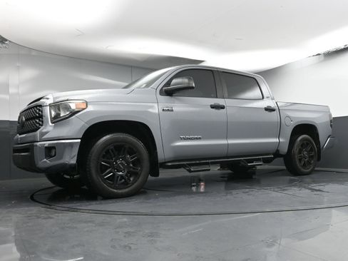 Used 2019 Toyota Tundra SR5 w/ SR5 Upgrade Package image 22