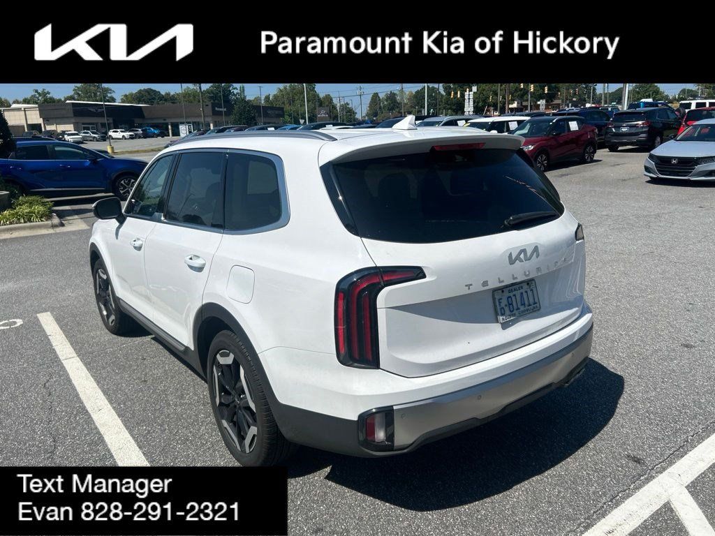 Used 2025 Kia Telluride EX FWD image 4