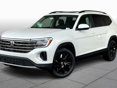 Used 2026 Volkswagen Atlas SE w/ Panoramic Sunroof Package